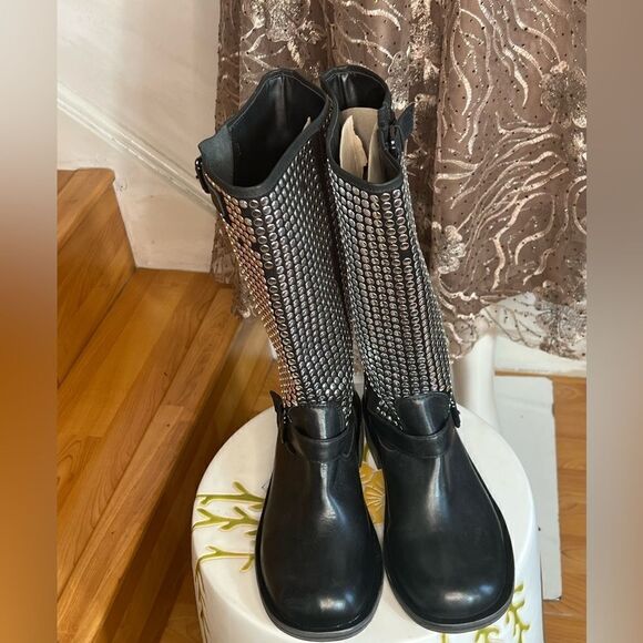 ANTHROPOLOGIE Vicenza Studded Moto Boots/ size 8 - Picture 5 of 10